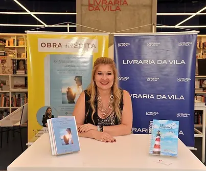Claudia Cardillo lança novo livro A Trilogia da Frequência da Gratidão.webp