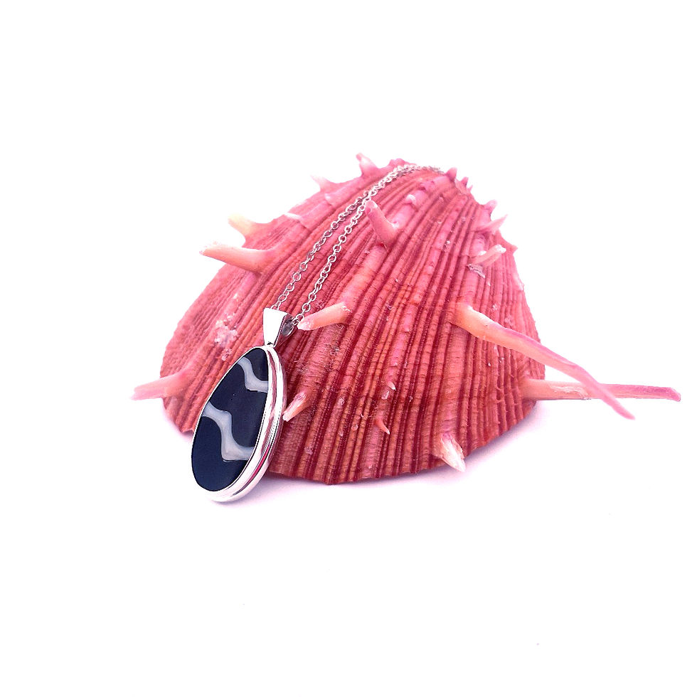 Thumbnail: Indo Soul Pendant 