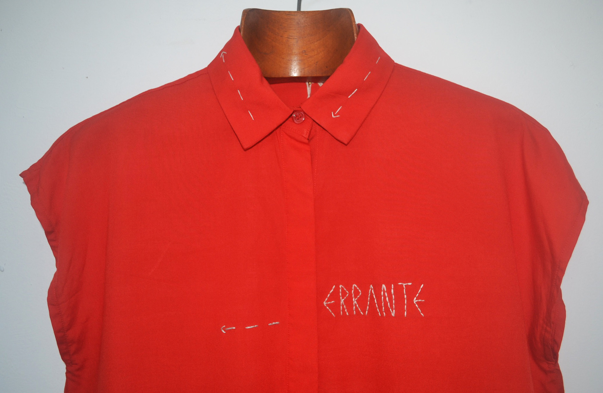 Camisão ERRANTE vermelha