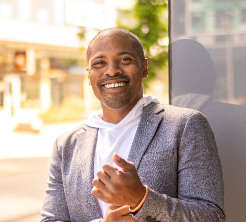 MONYOK-Q425-92 (1)_edited.jpg