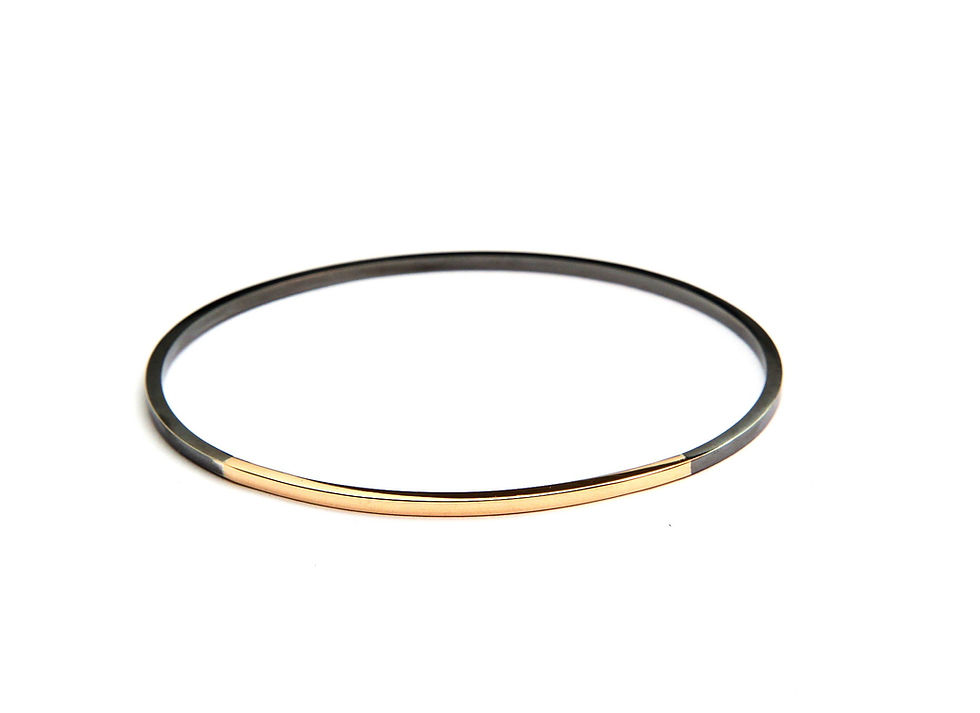 CINNAMON GIRL Armreif I