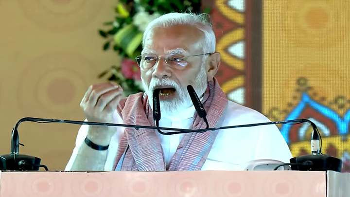 “Won’t Spare Those Who Spill Blood”: PM Modi’s Stern Warning Sends Clear Message to Pakistan | Viksit Bharat News