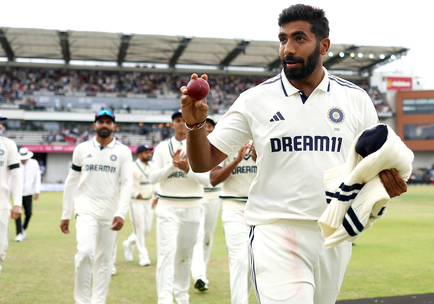 India Sets the Stage for a Thrilling Finish: A Test of Grit and Growth | Viksit Bharat News