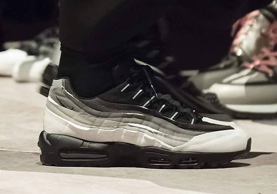 Nike e Comme des Garcons revelam nova colaboração no Air Max 95