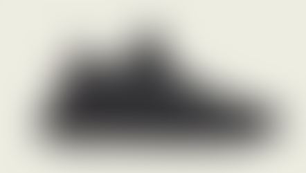 Confira imagens oficiais do adidas Yeezy Boost 350 V2 - Black -