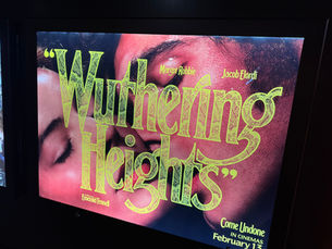 Sturmhöhe in Nebel und Schnee