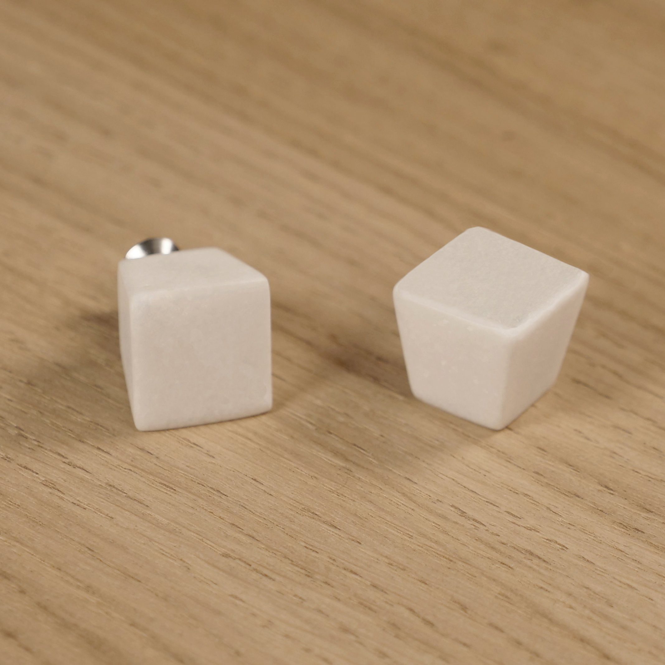 Pyramid Knob in Marble