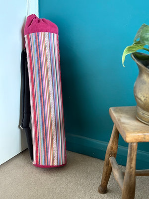 Yoga Mat Bag Over the Shoulder in pink Stripe, adjustable stap