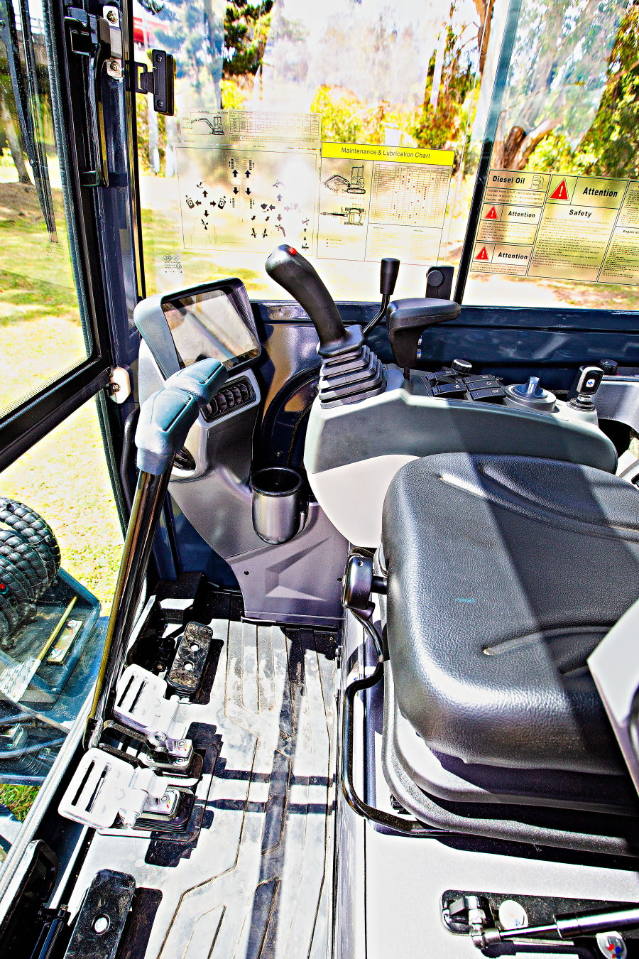 Thumbnail: Sunward SWE35UF mini excavator 3.5 ton
