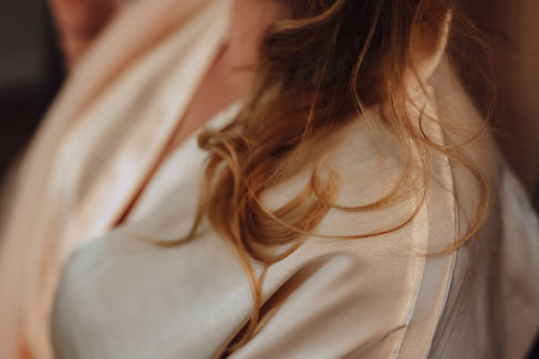 Zelthochzeit Niedermeilingen Heidenrod Getting ready Kirchliche Trauung Hochzeitsfotografie