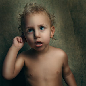 Everything Is Made Up !