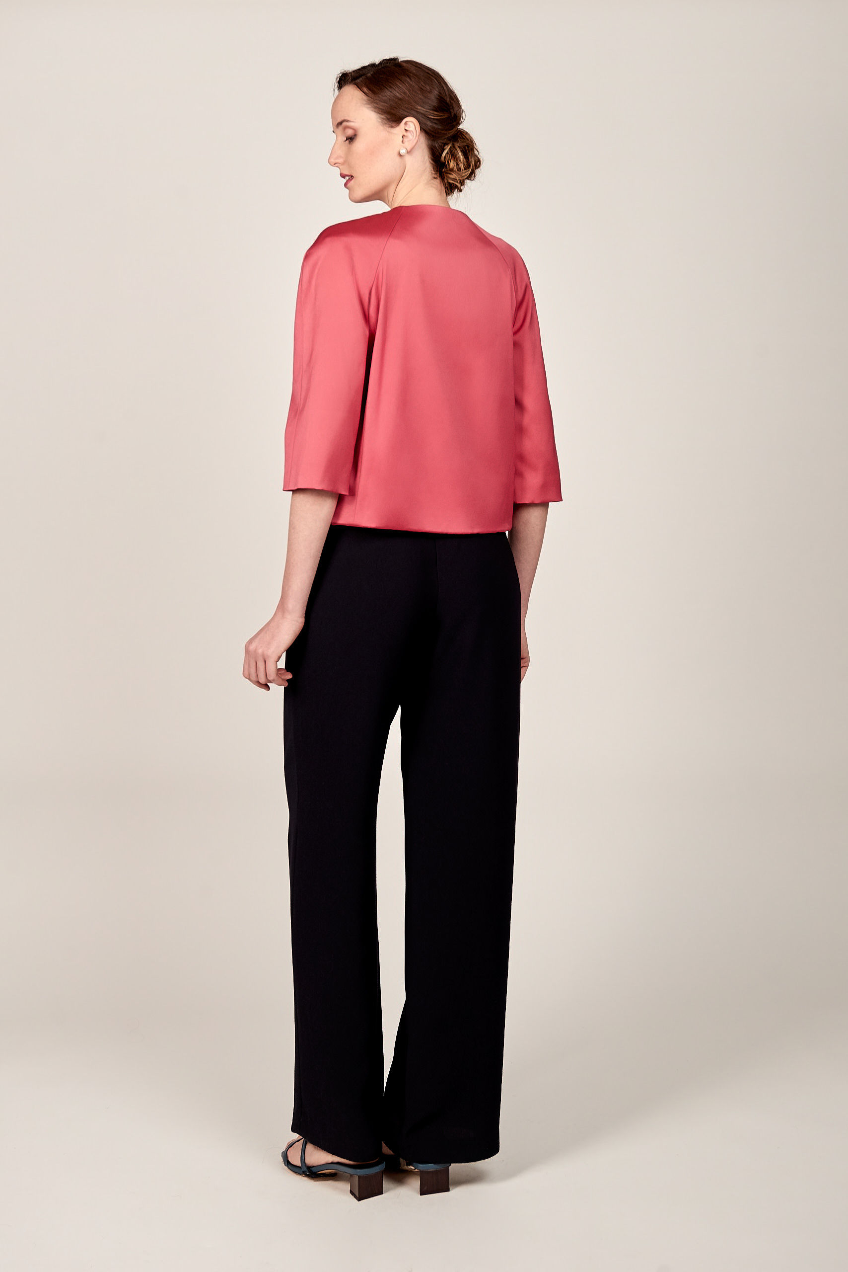 Pantalón largo ancho