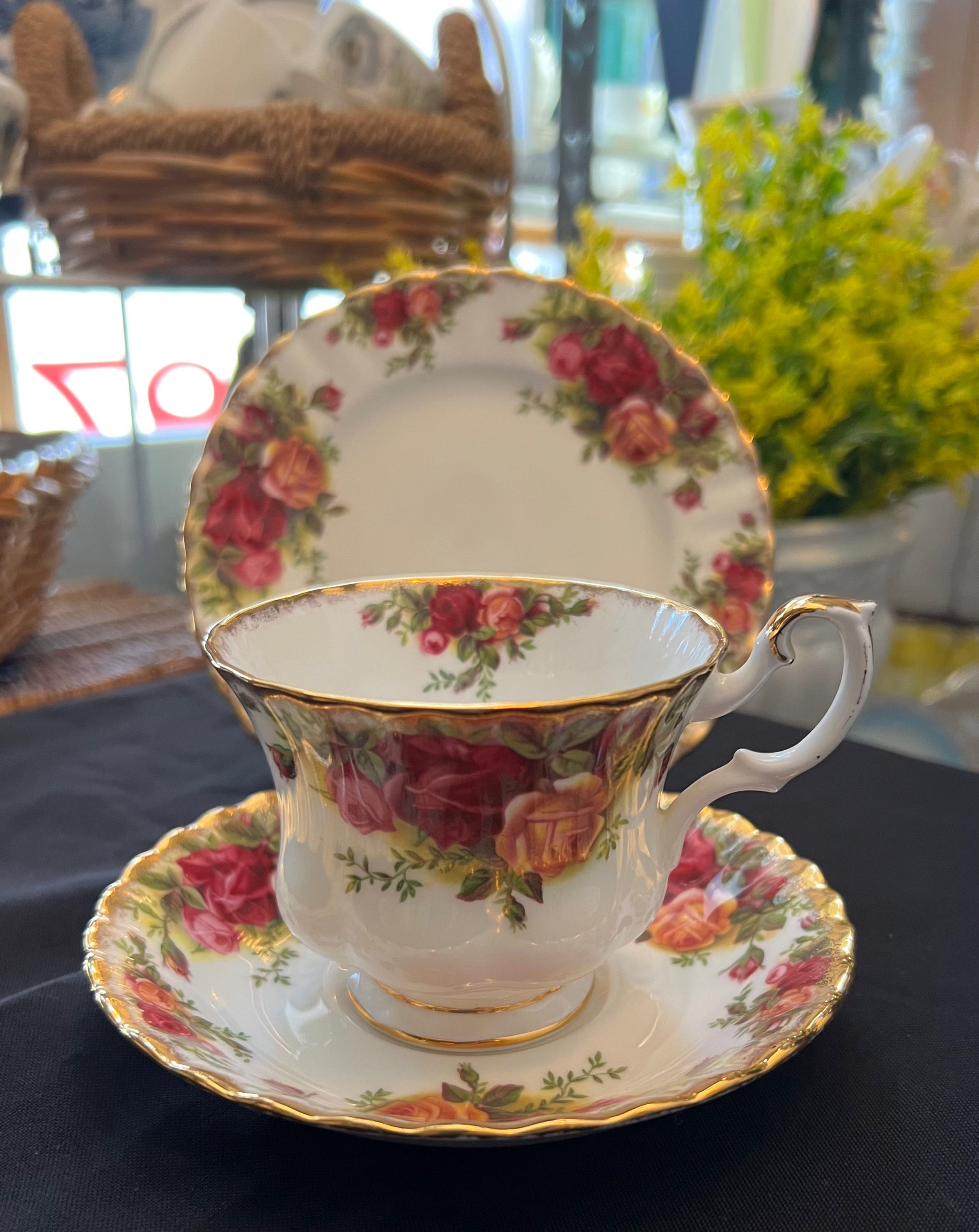 Royal Albert Old Country Roses Trio