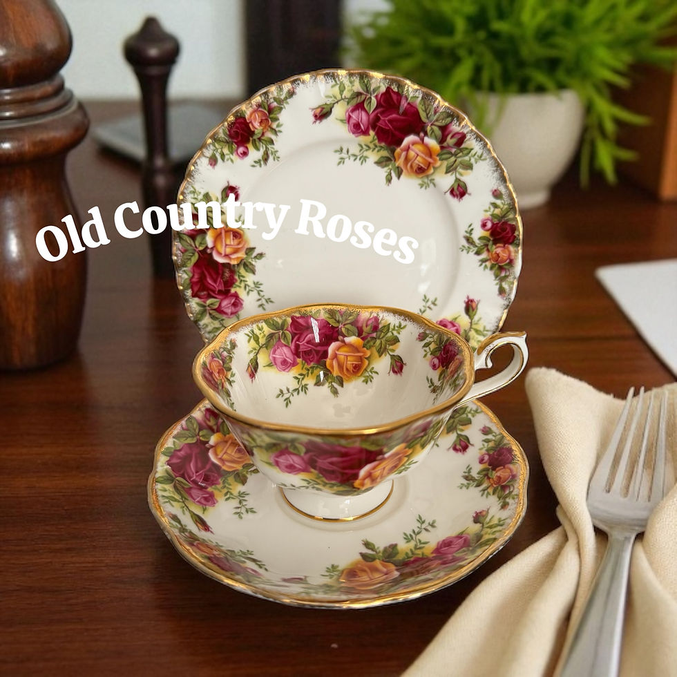 Royal Albert. Old Country Roses. Avon Shape Trio