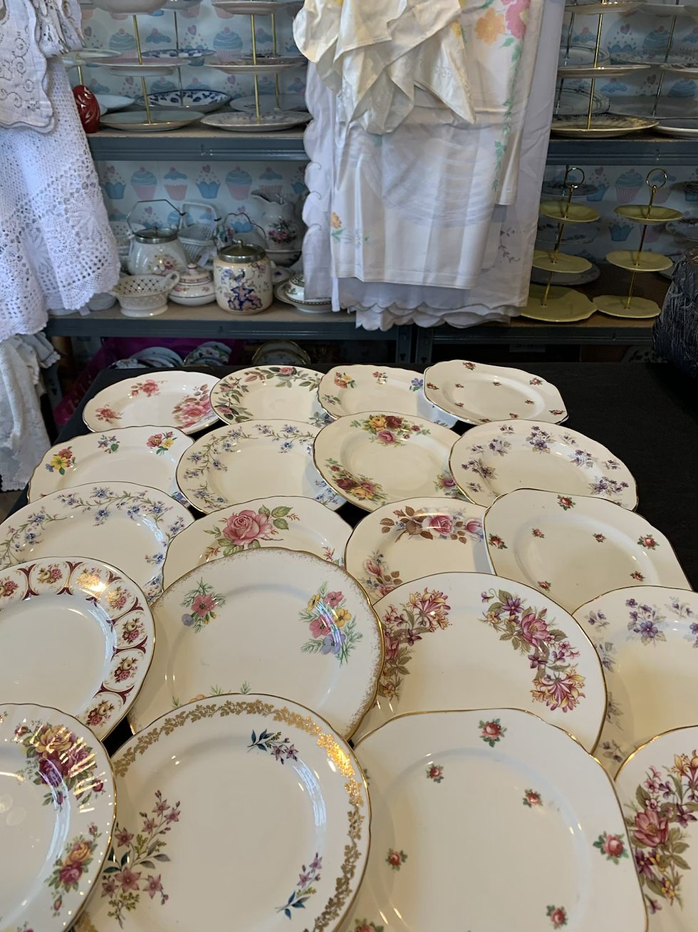 Miniatura: 60 Mixed Side/Tea Plates. Vintage Bone China
