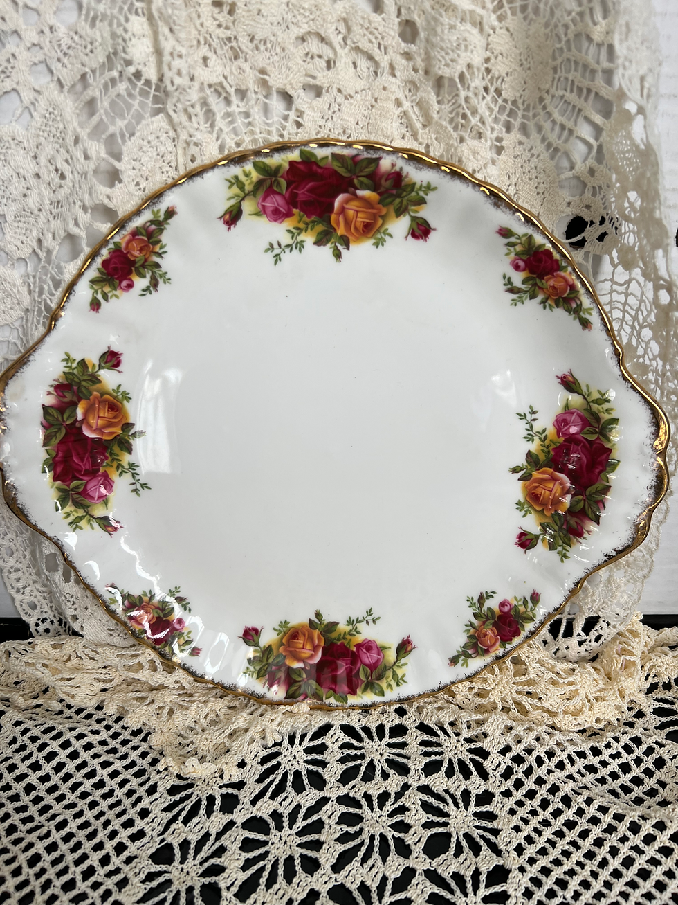 Sīktēls: Royal Albert Old Country Cake Plate