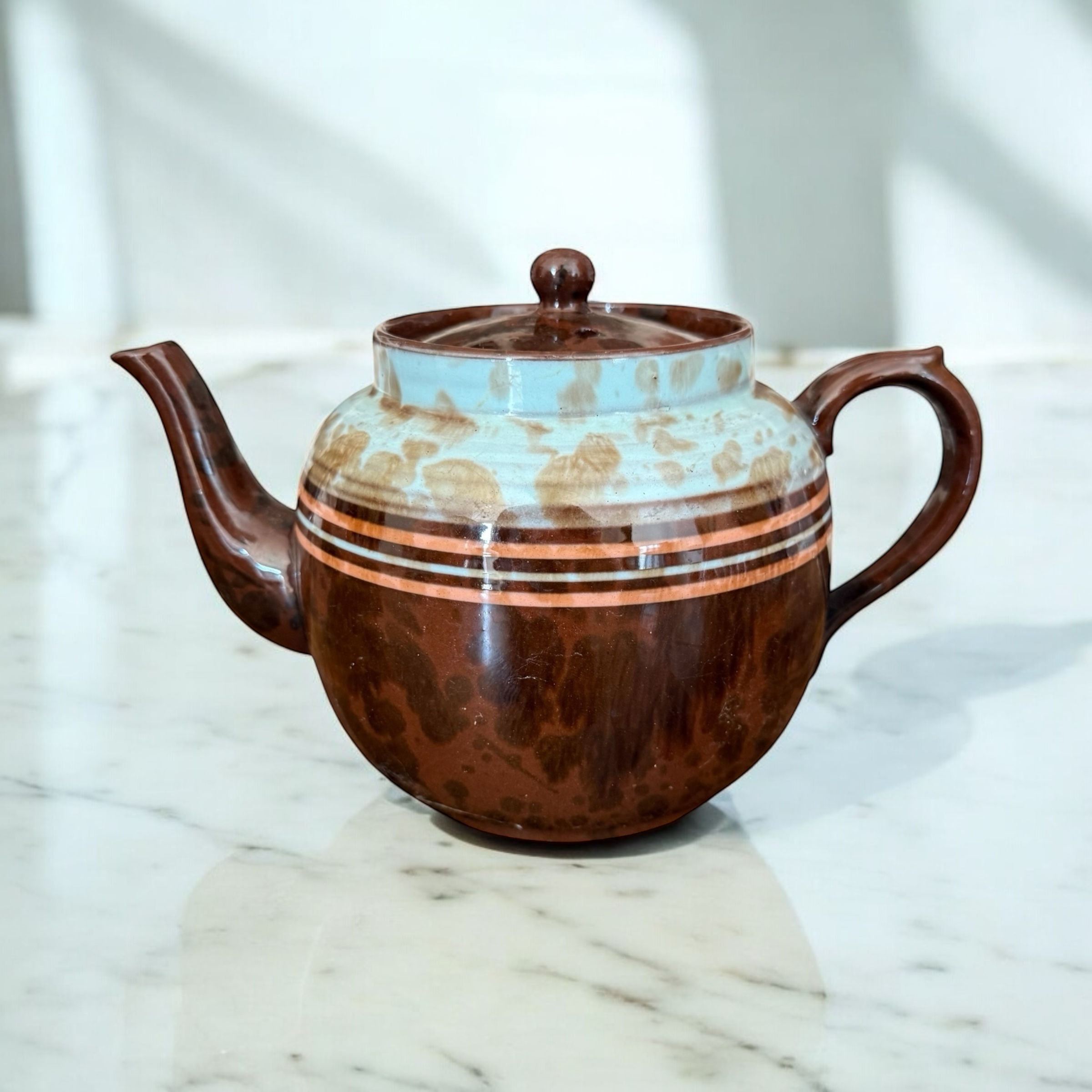 Vintage Brown Betty Large teapot.