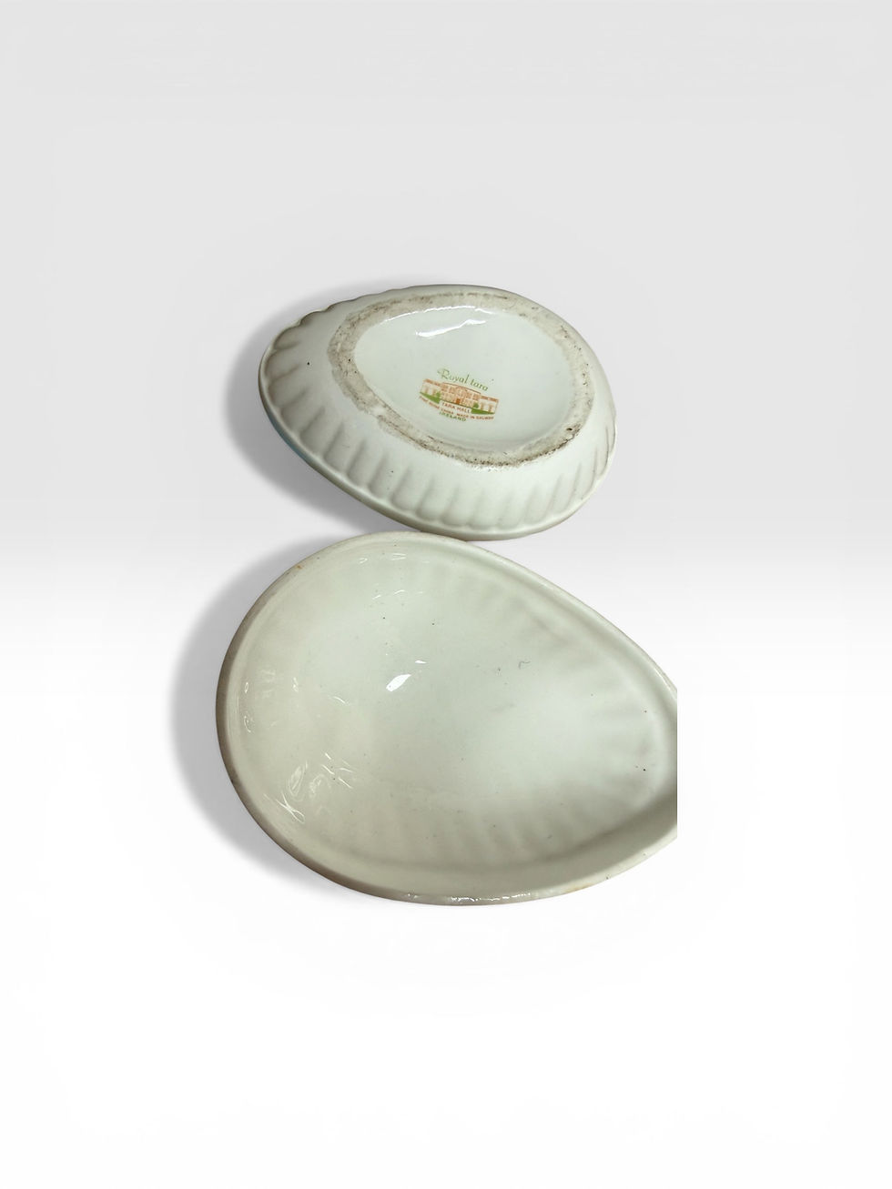 Miniatyrbilde: Vintage Egg Trinket dish