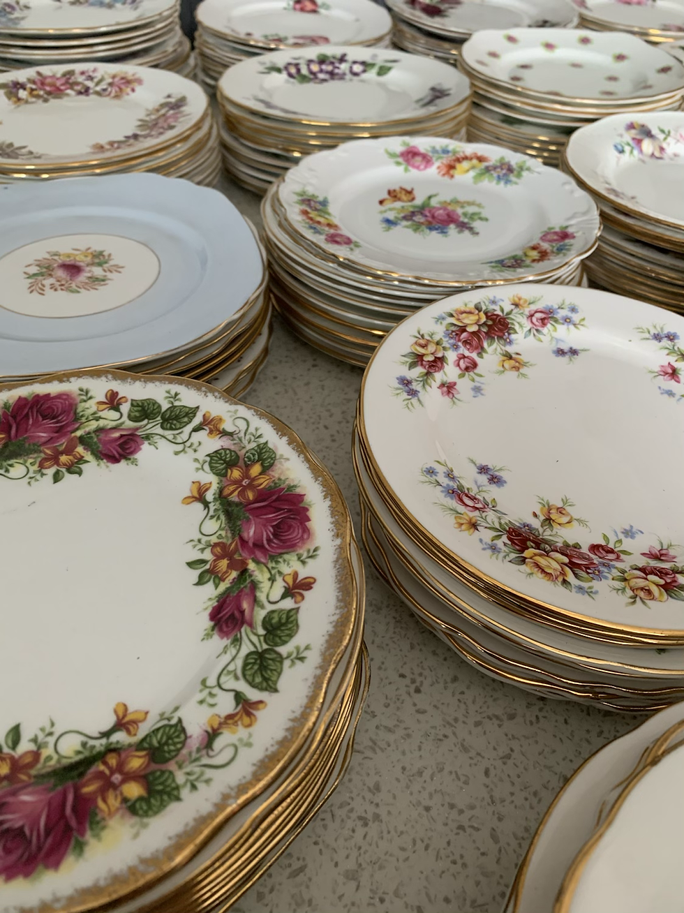 Прев'ю: 20 Mixed Side/Tea Plates. Vintage Bone China
