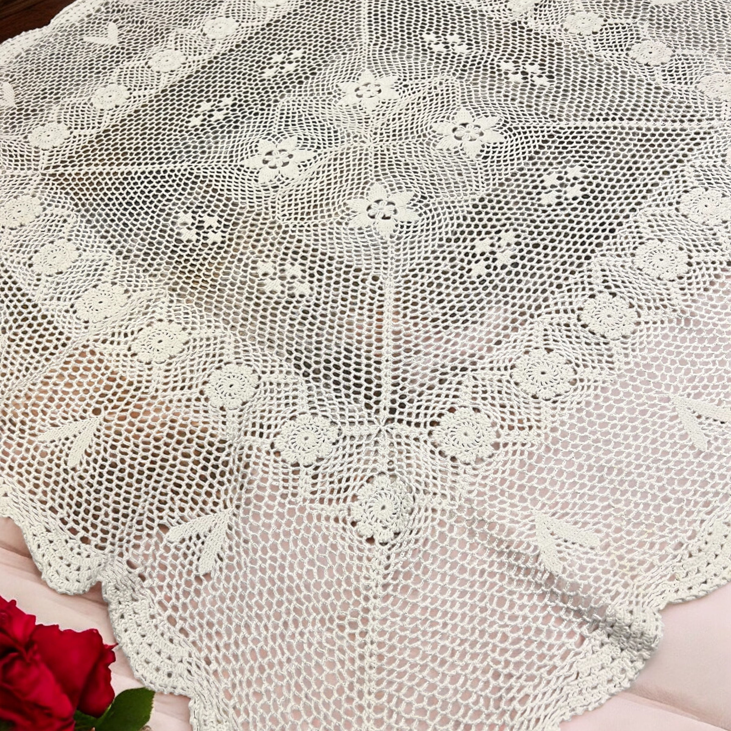 Large Lace Square Table Top Centre Piece. 