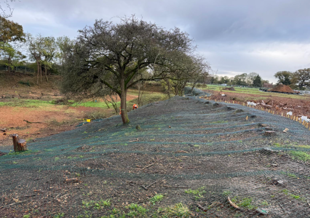 Thumbnail: Chain link – Badger Ground Cover Netting