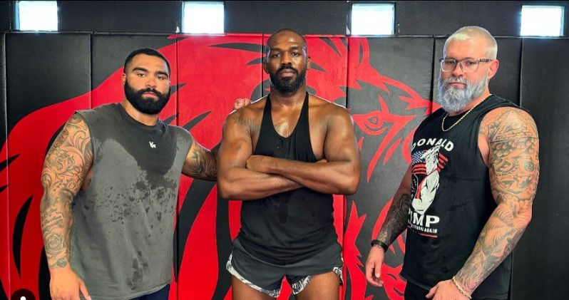 Jon Jones s'entraîne avec Gable Steveson
