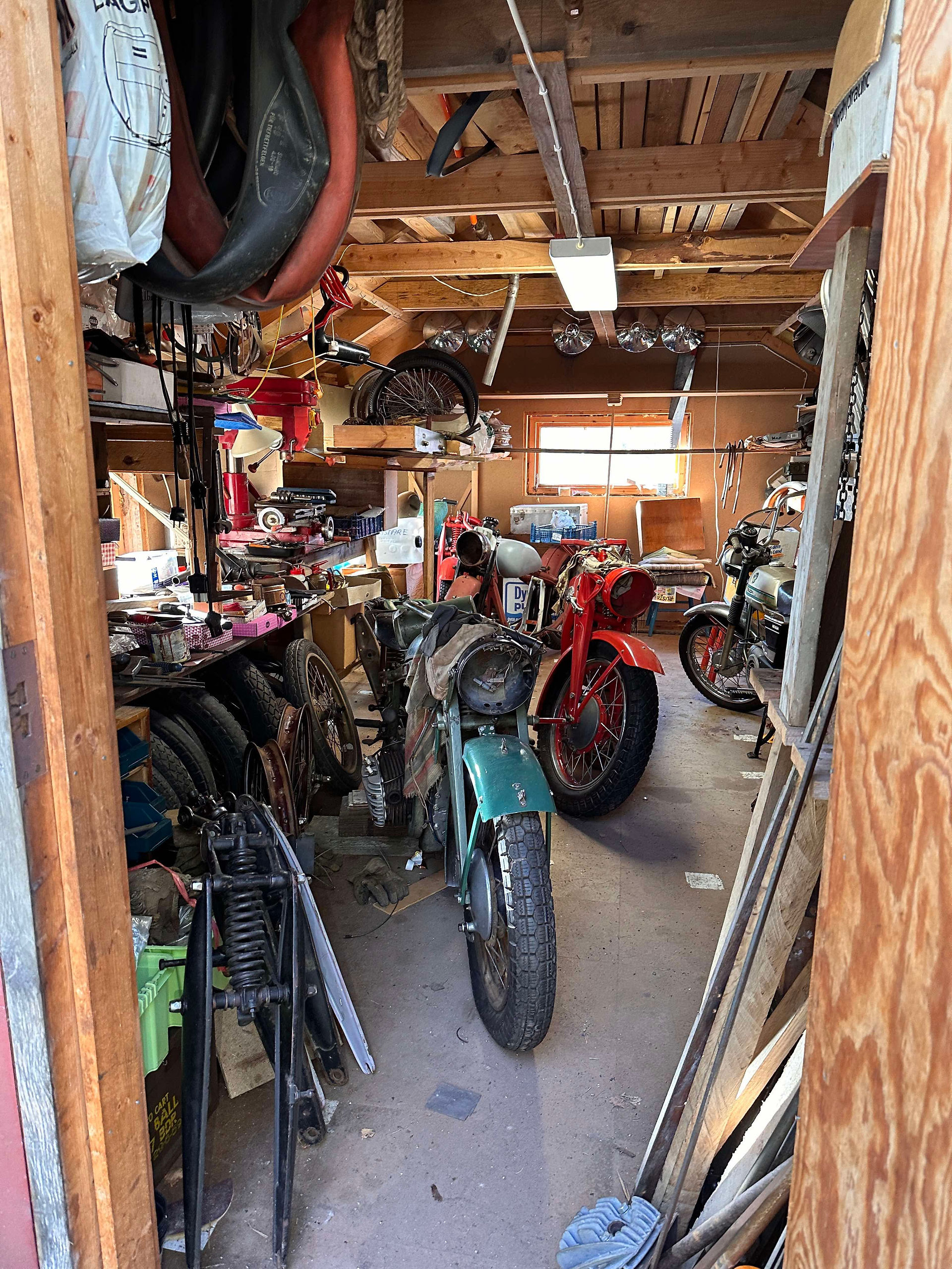 Veteranmotorcykelsamling med Zündapp och DKW Sajab Vintage