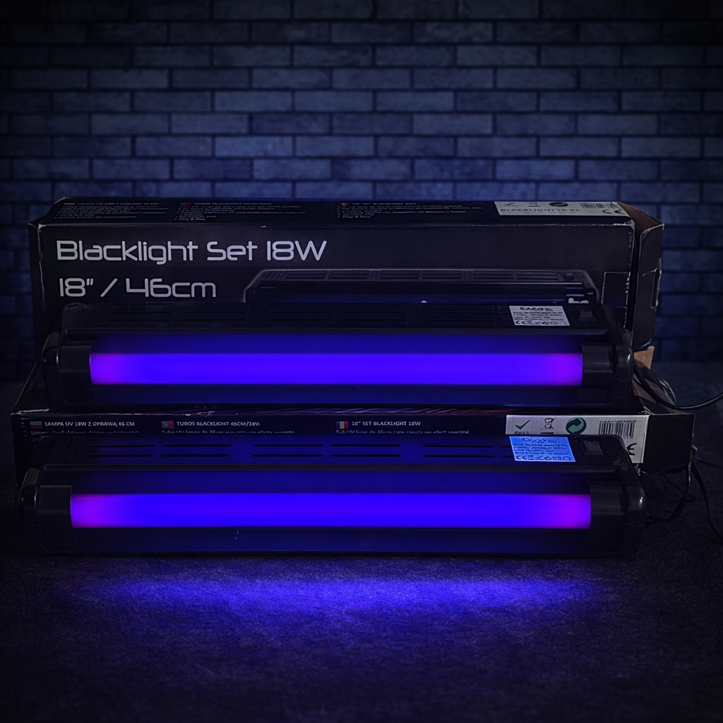 Lot de 2 réglettes avec néons UV 46