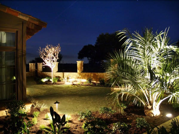 TwilightBackYard2JPG.jpg