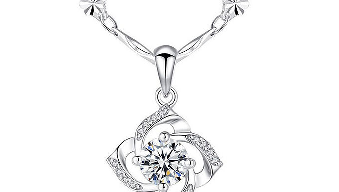 925 Sterling Silver Sparkling Pendant