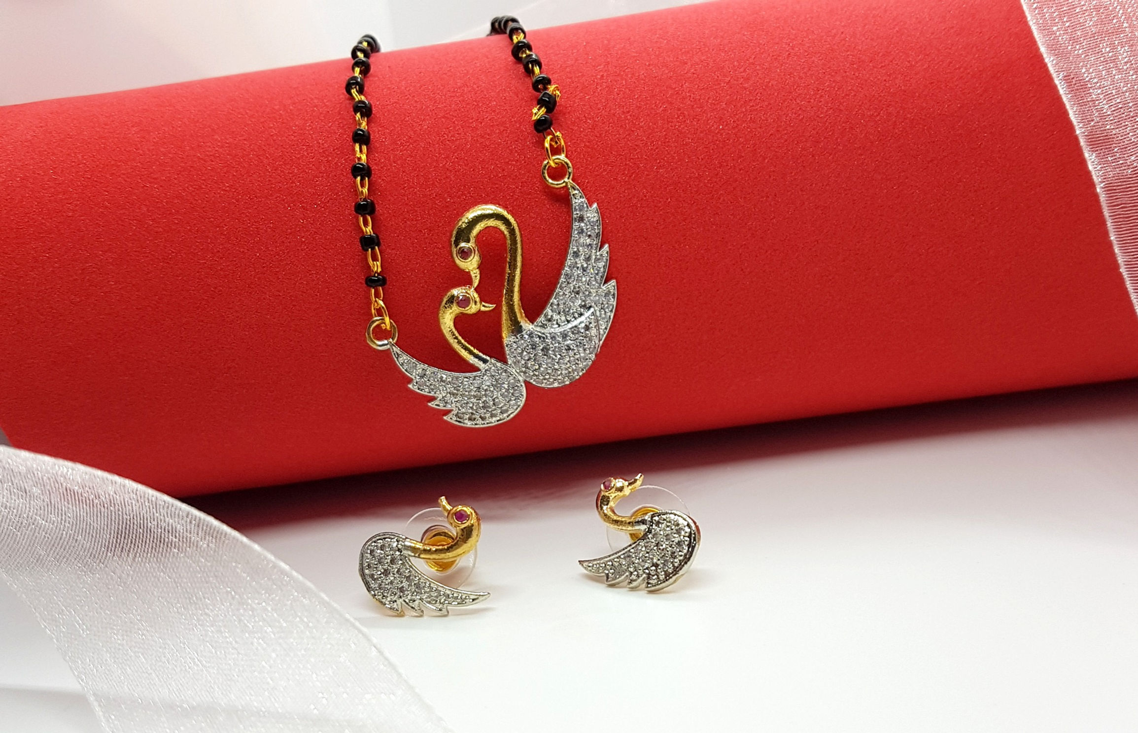 "Fauna" Mangalsutra Set