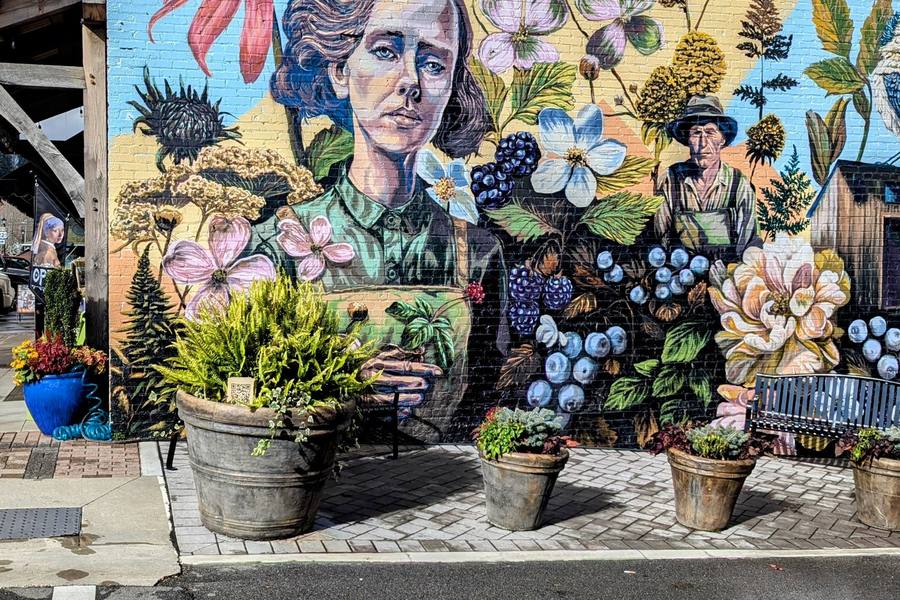 A mural on a side street in downtown West Jefferson