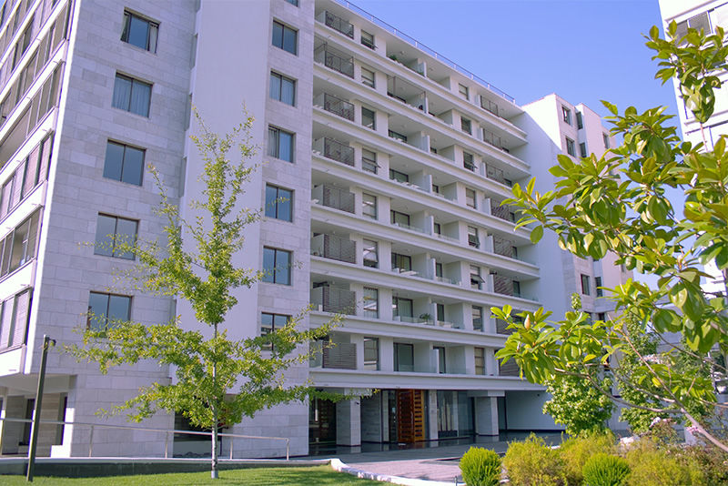EDIFICIO PARQUE LAS LILAS
