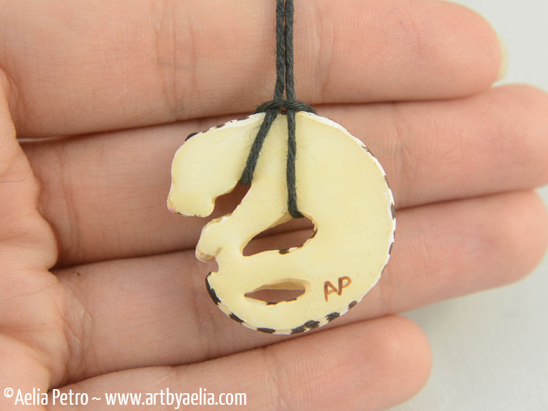Thumbnail: Resin White Tiger Necklace
