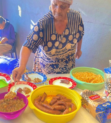 COLORFUL WOMAN COOKING.jpg