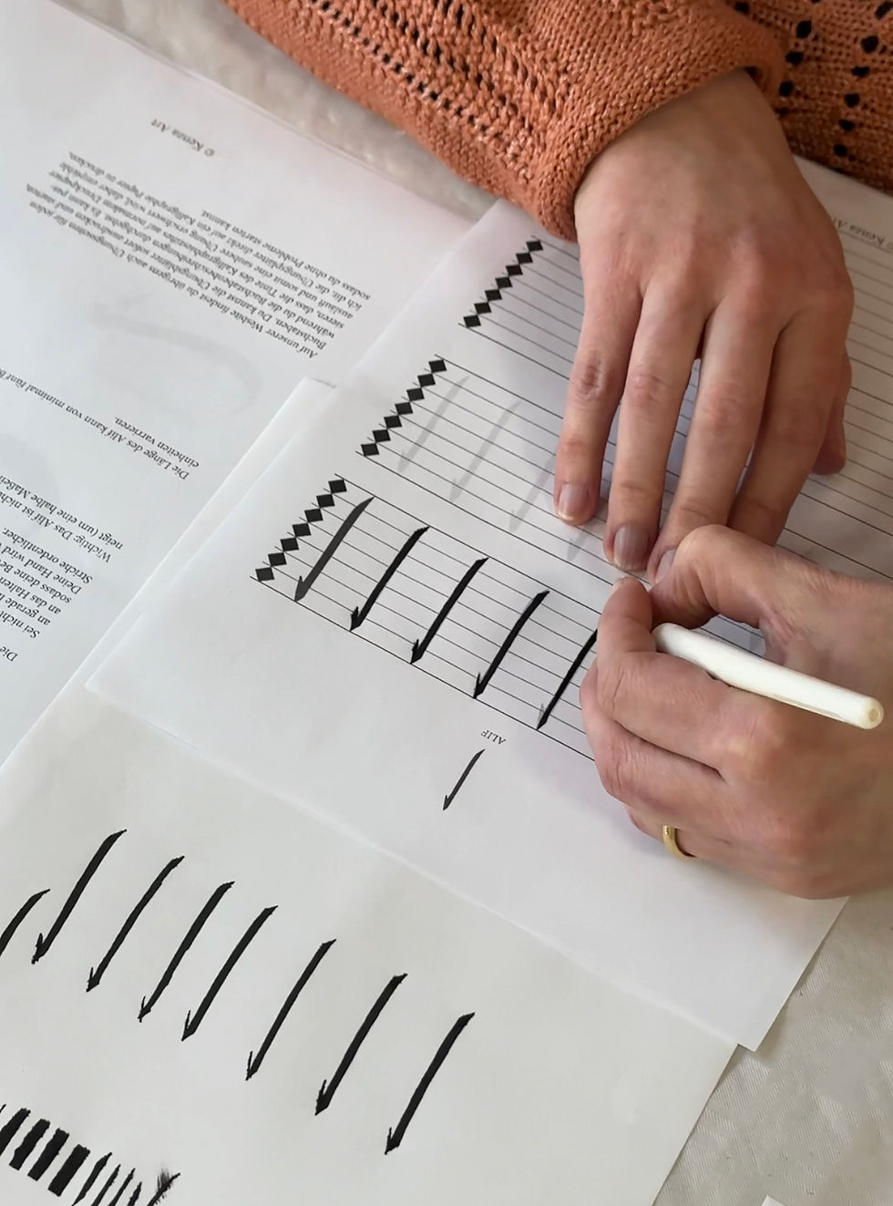 Thumbnail: Calligraphy exercise sheets