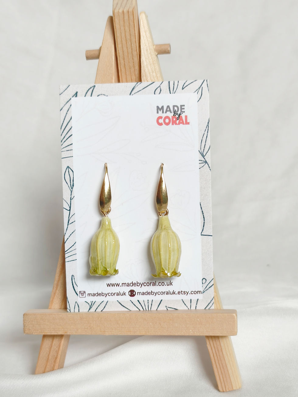 Thumbnail: Resin Flower Earrings 07