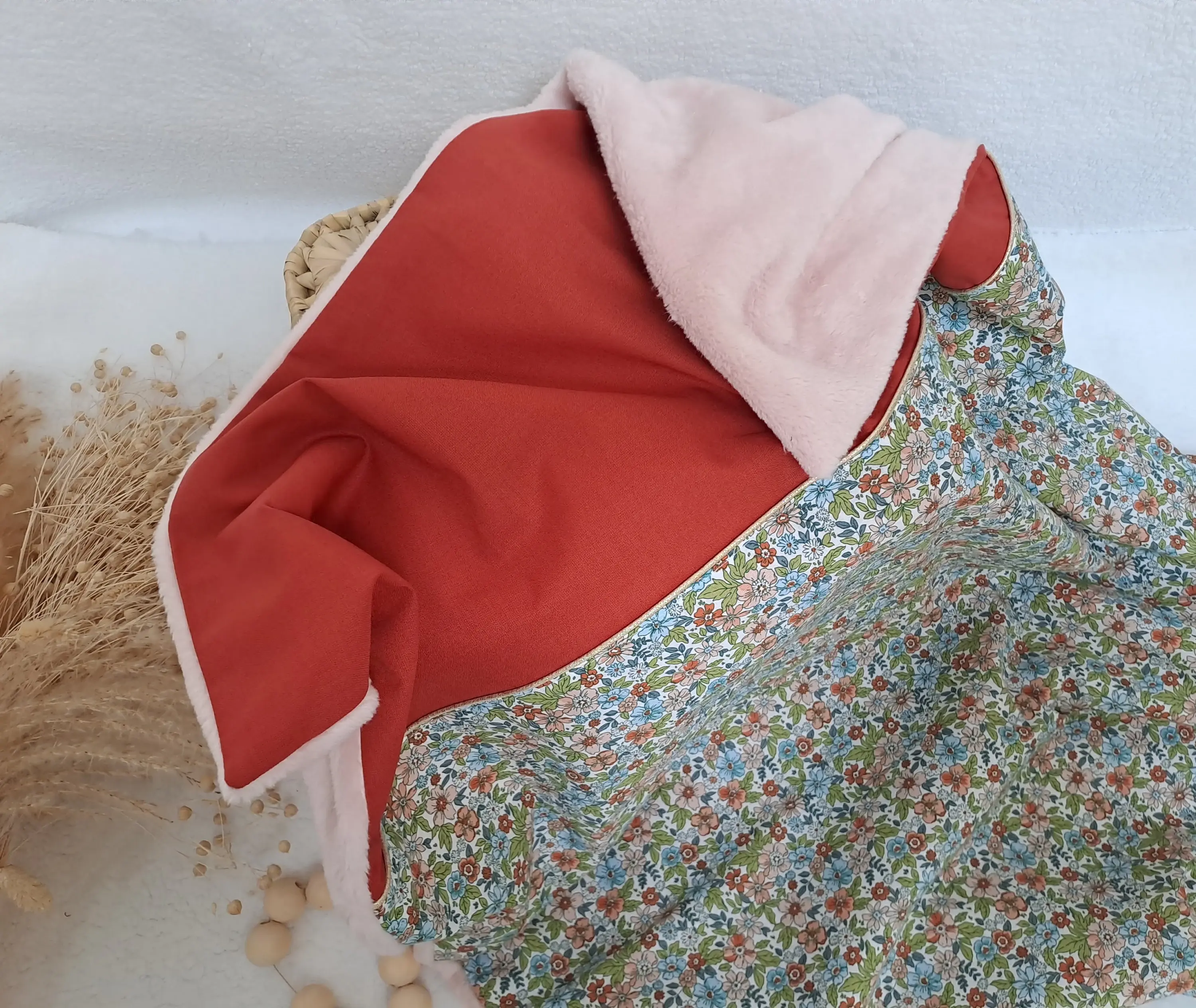 Couverture bébé chaude personnalisable en cotonnade fleurie
