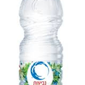 מים (0.5 ליטר)