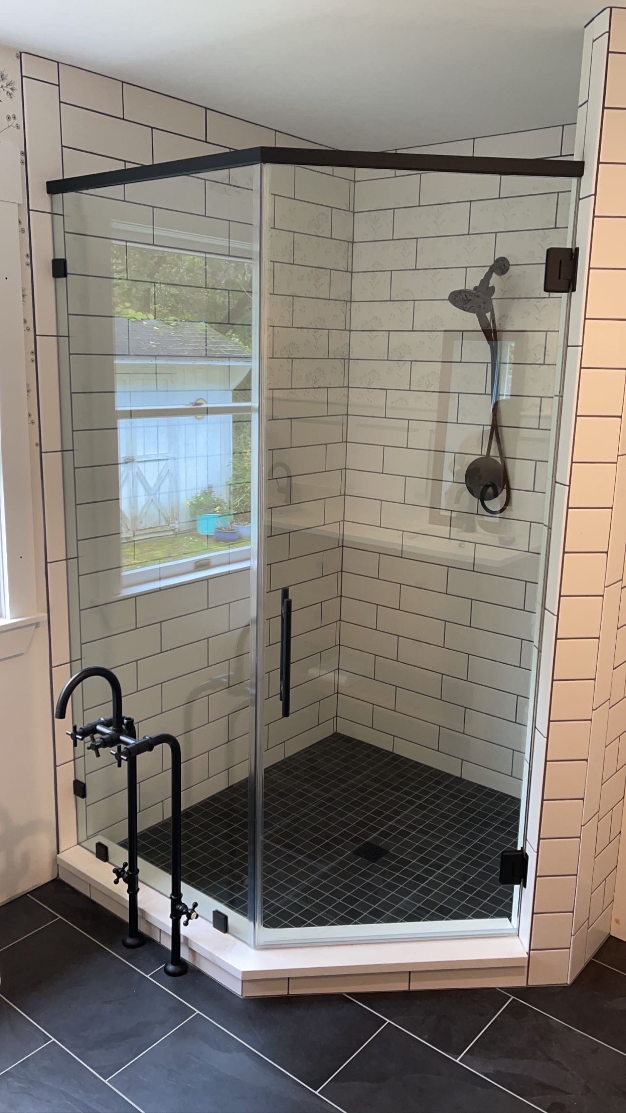 Shower glass project by Custom Glass Interiors