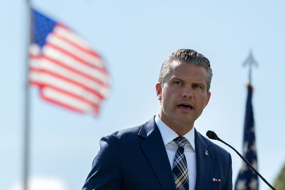 Forsvarsminister Pete Hegseth vil onsdag kunngjøre ytterligere kutt blant de høyest rangerte offiserene i det amerikanske militæret. Foto: Mark Schiefelbein / AP / NTB