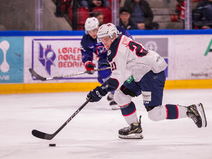 Norsk hockeyprofil utestengt i fire kamper etter stygg hodetakling