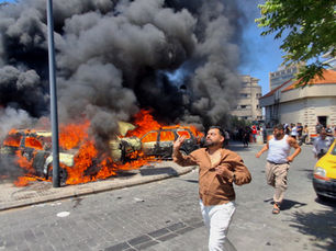 Tolv drept i nye israelske angrep i Libanon