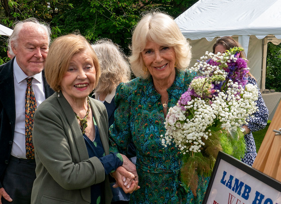 Den britiske skuespilleren Prunella Scales er død, 93 år gammel
