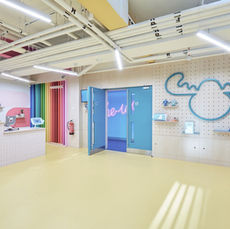 Moose Toys, Interior design, Rubber floor, play walls, bespoke reception desk