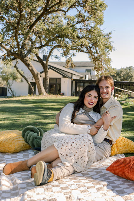 Your best dressed guide to engagement photos.