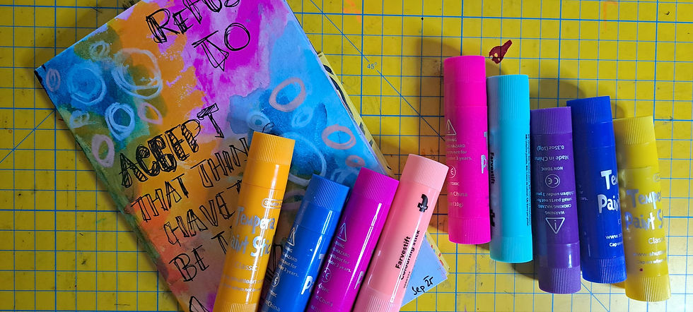 nebojte se barev na papíře