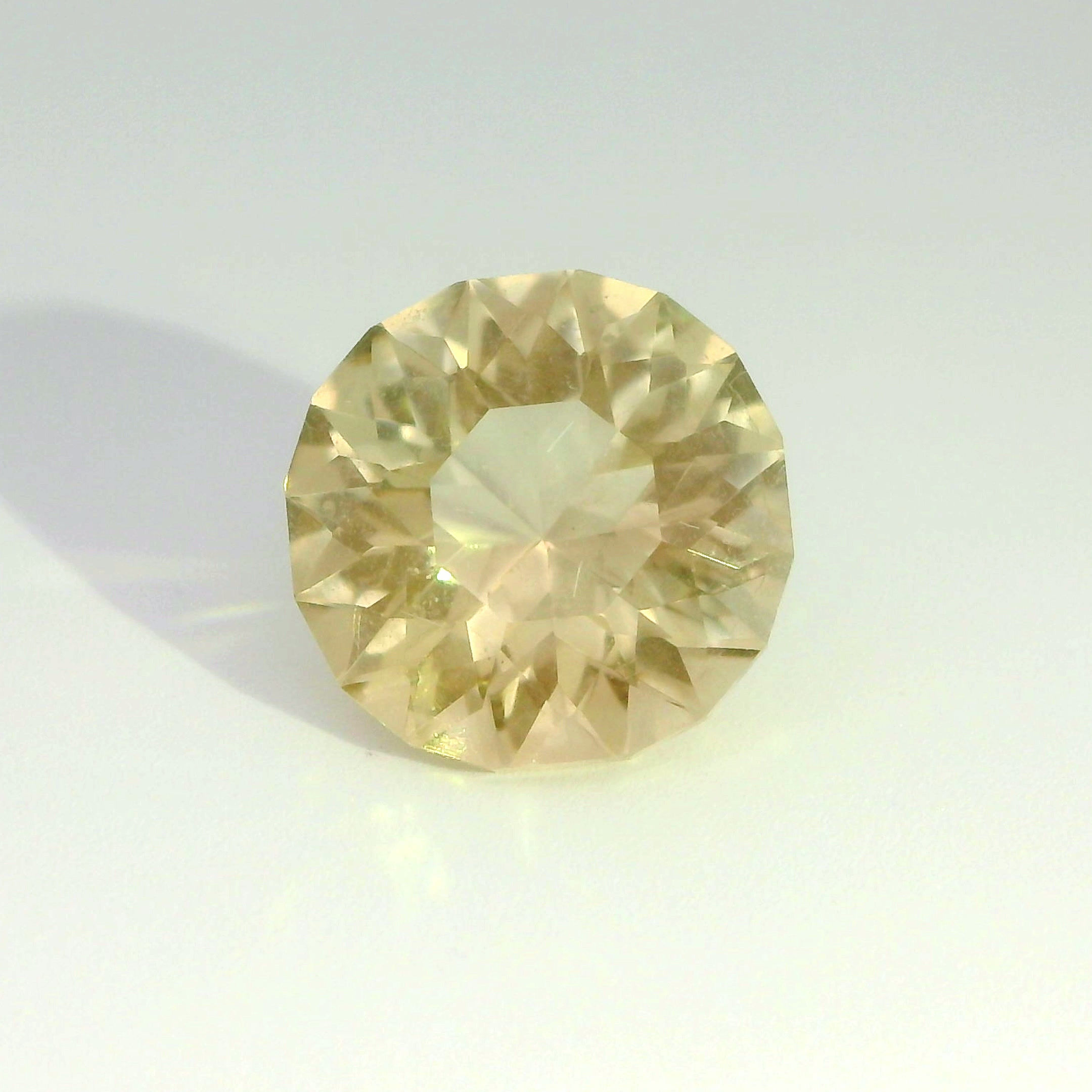 2.50 cts., Natural Champagne Oregon Sunstone, Round, Loose gemstone