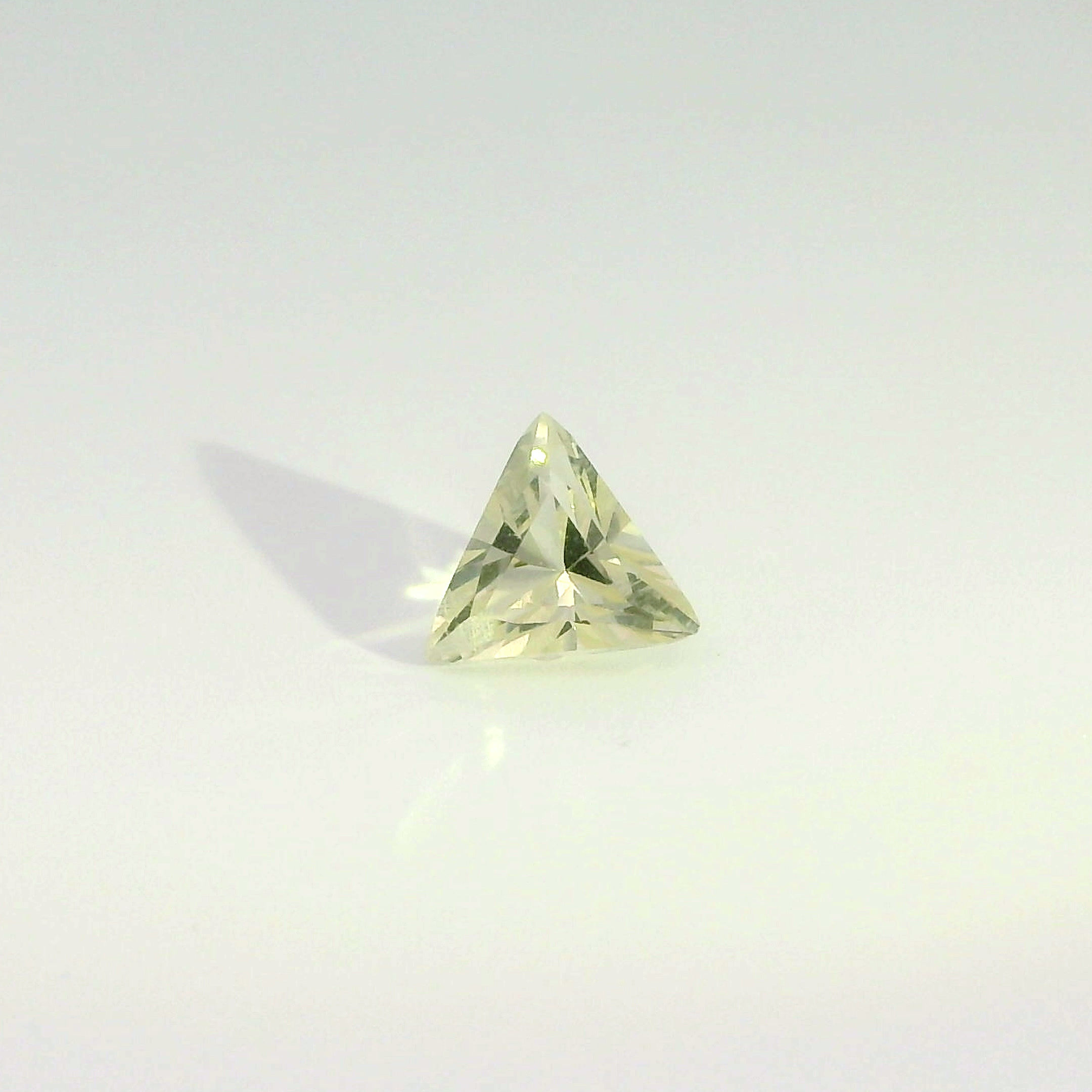 .84 ct., 5.8 mm, Natural Champagne Oregon Sunstone, Trillion, Loose gemstone
