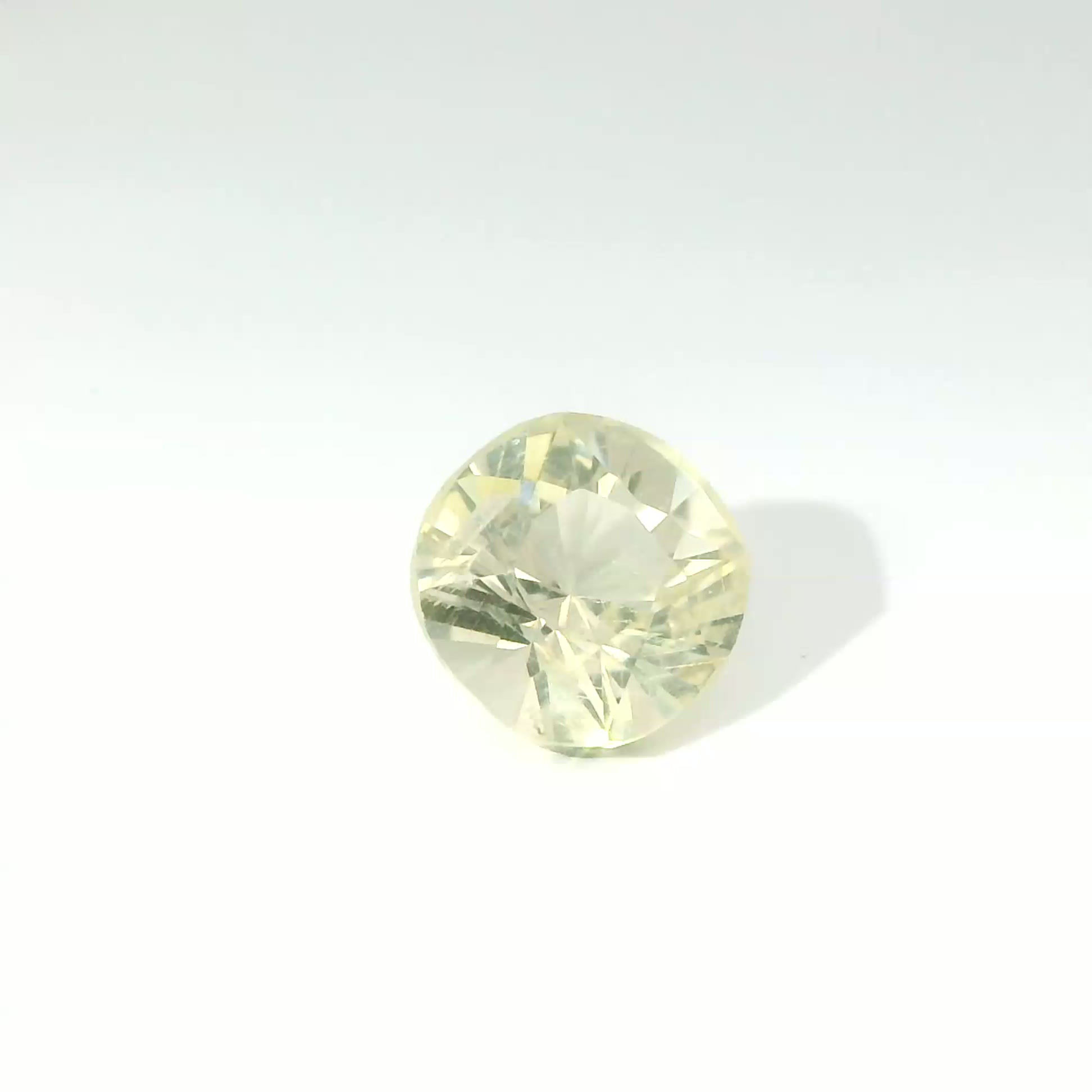 1.80 ct., 6.5 mm, Champagne Oregon Sunstone, Round, loose gemstone